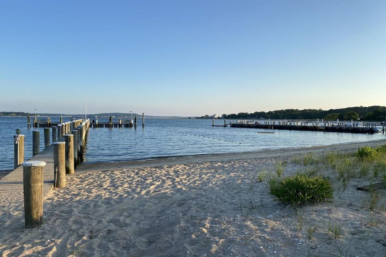 Lavender Bay Breezes - Private Bay Beach Community Villa East Marion Exterior foto