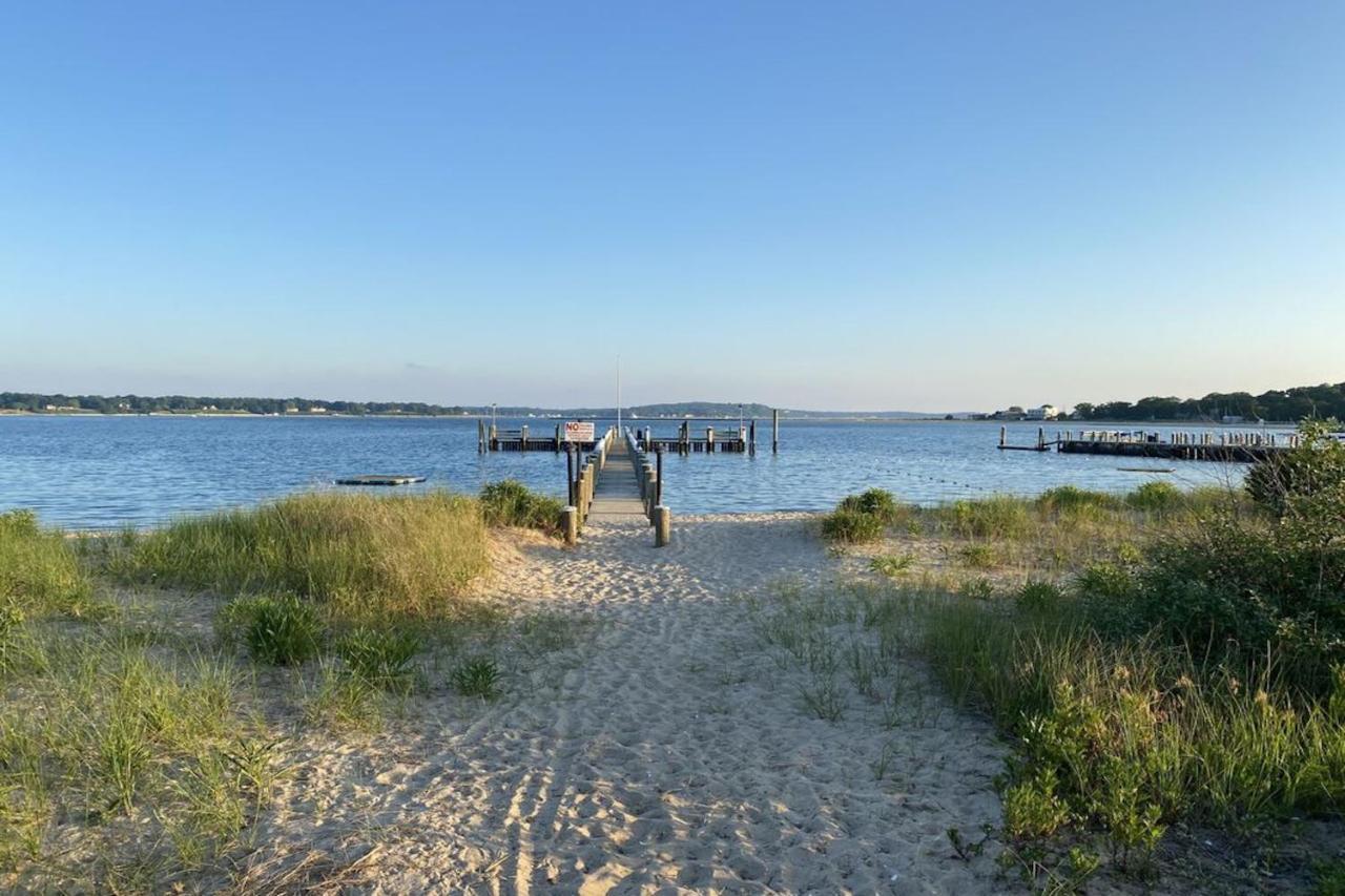 Lavender Bay Breezes - Private Bay Beach Community Villa East Marion Exterior foto